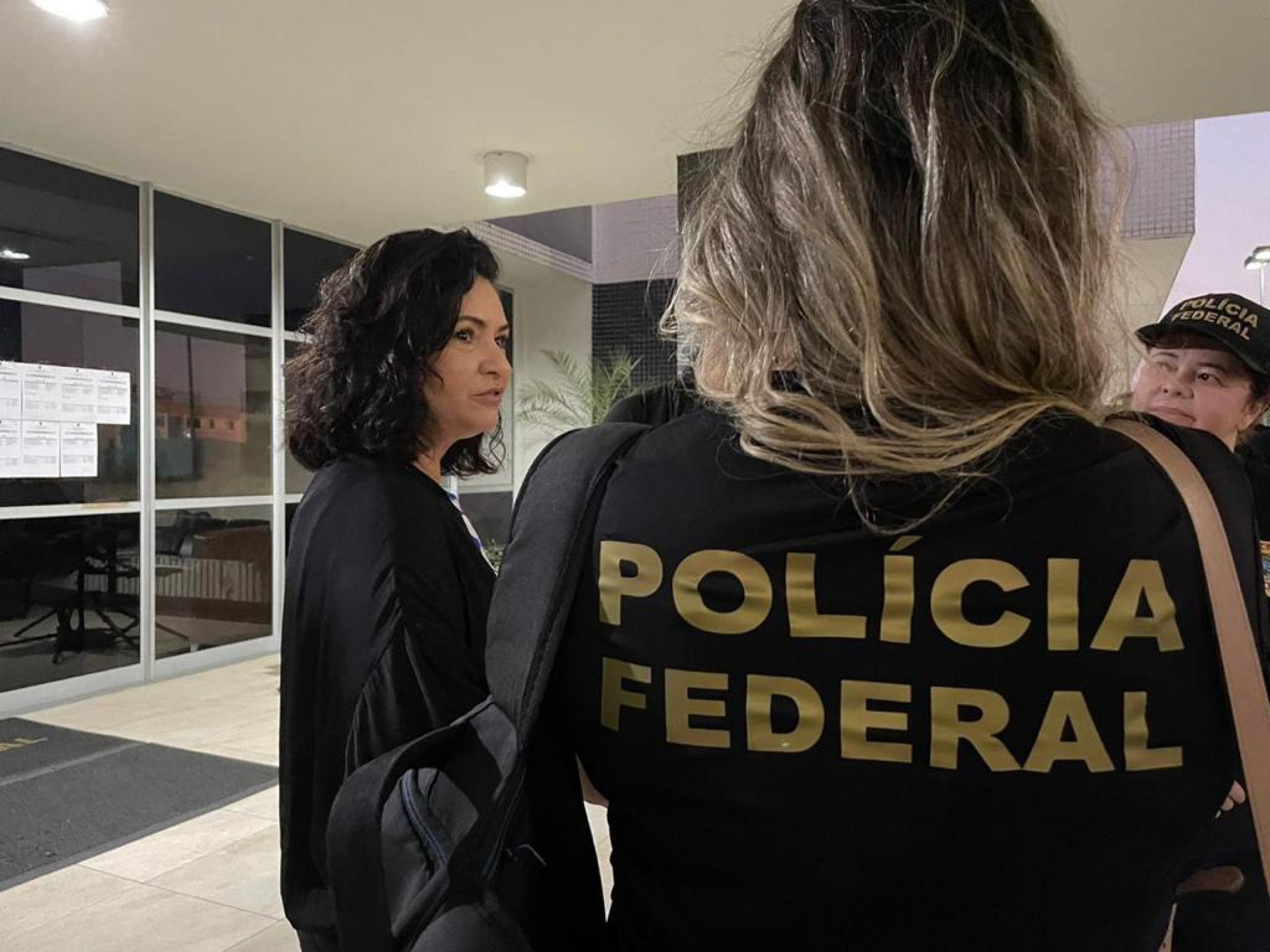Luciana Mota, titular da Delegacia de Repressão a Crimes Cibernéticos da Polícia Federal no Ceará, que coordenou trabalhos da operação Anêmona (Foto: DIVULGAÇÃO POLÍCIA FEDERAL)