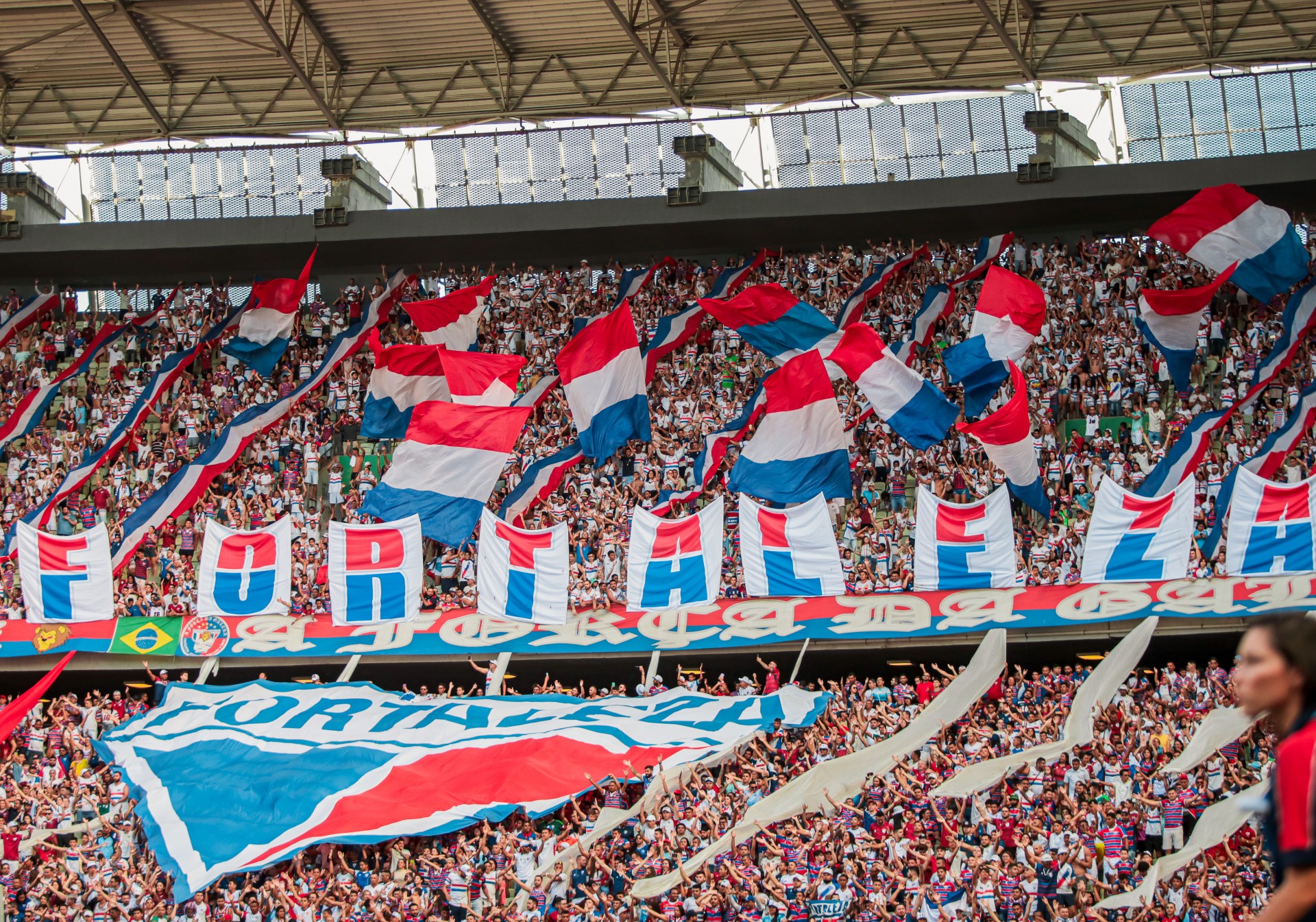 Torcida do Fortaleza no jogo Fortaleza x Cuiabá, na Arena Castelão, pelo Campeonato Brasileiro Série A 2023 (Foto: Mateus Lotif/Fortaleza EC)