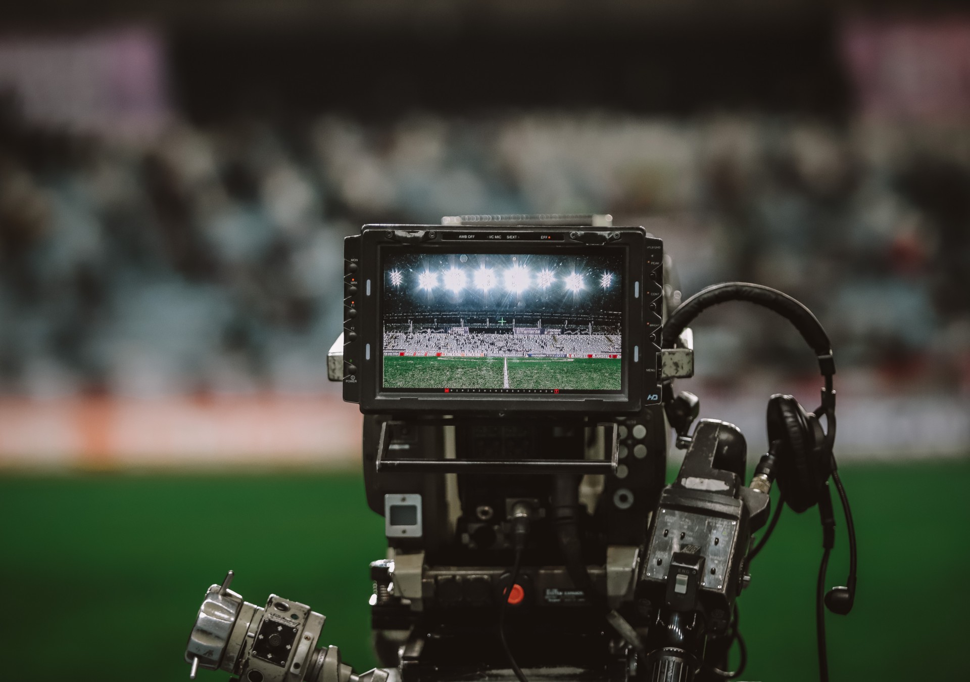 Câmera de transmissão no jogo Palestino x Fortaleza pela Copa Sul-Americana 2023 (Foto: Mateus Lotif/Fortaleza EC)