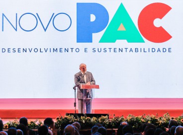 Presidente da República, Luiz Inácio Lula da Silva, durante a cerimônia de lançamento do Novo Programa de Aceleração do Crescimento (PAC), no Theatro Municipal. Rio de Janeiro - RJ. 