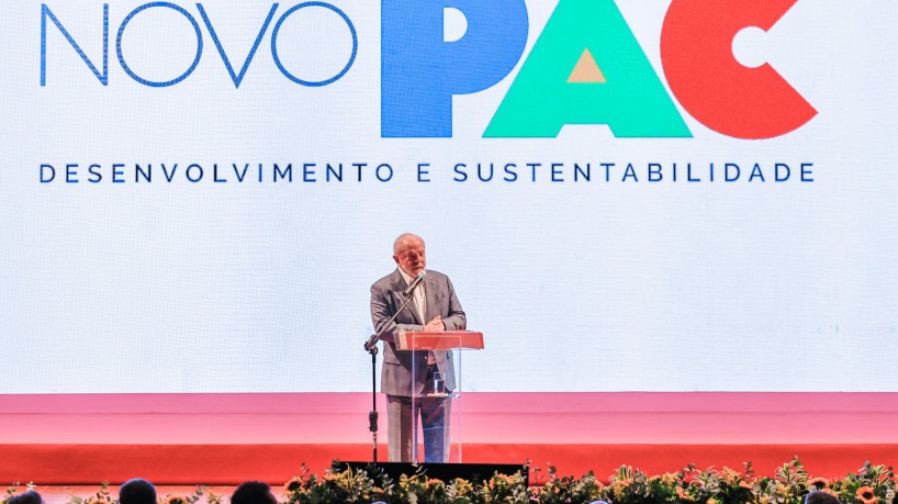Presidente da República, Luiz Inácio Lula da Silva, durante a cerimônia de lançamento do Novo Programa de Aceleração do Crescimento (PAC), no Theatro Municipal. Rio de Janeiro - RJ.
