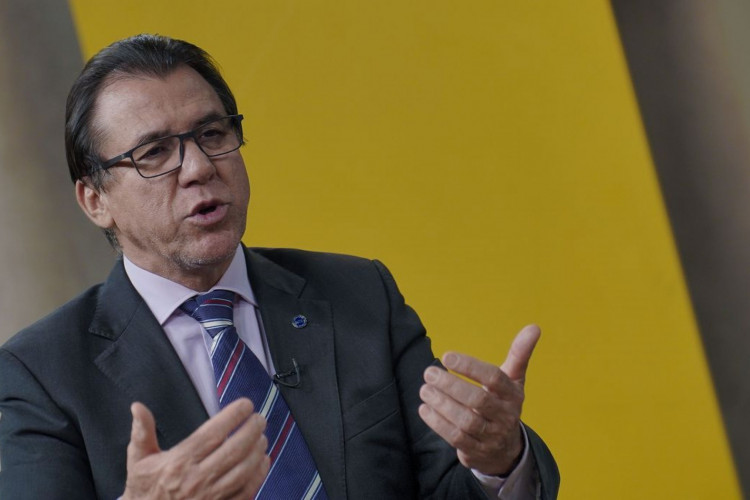 Ministro defendeu a redu&ccedil;&atilde;o da escala na Comiss&atilde;o de Trabalho na C&acirc;mara dos Deputados