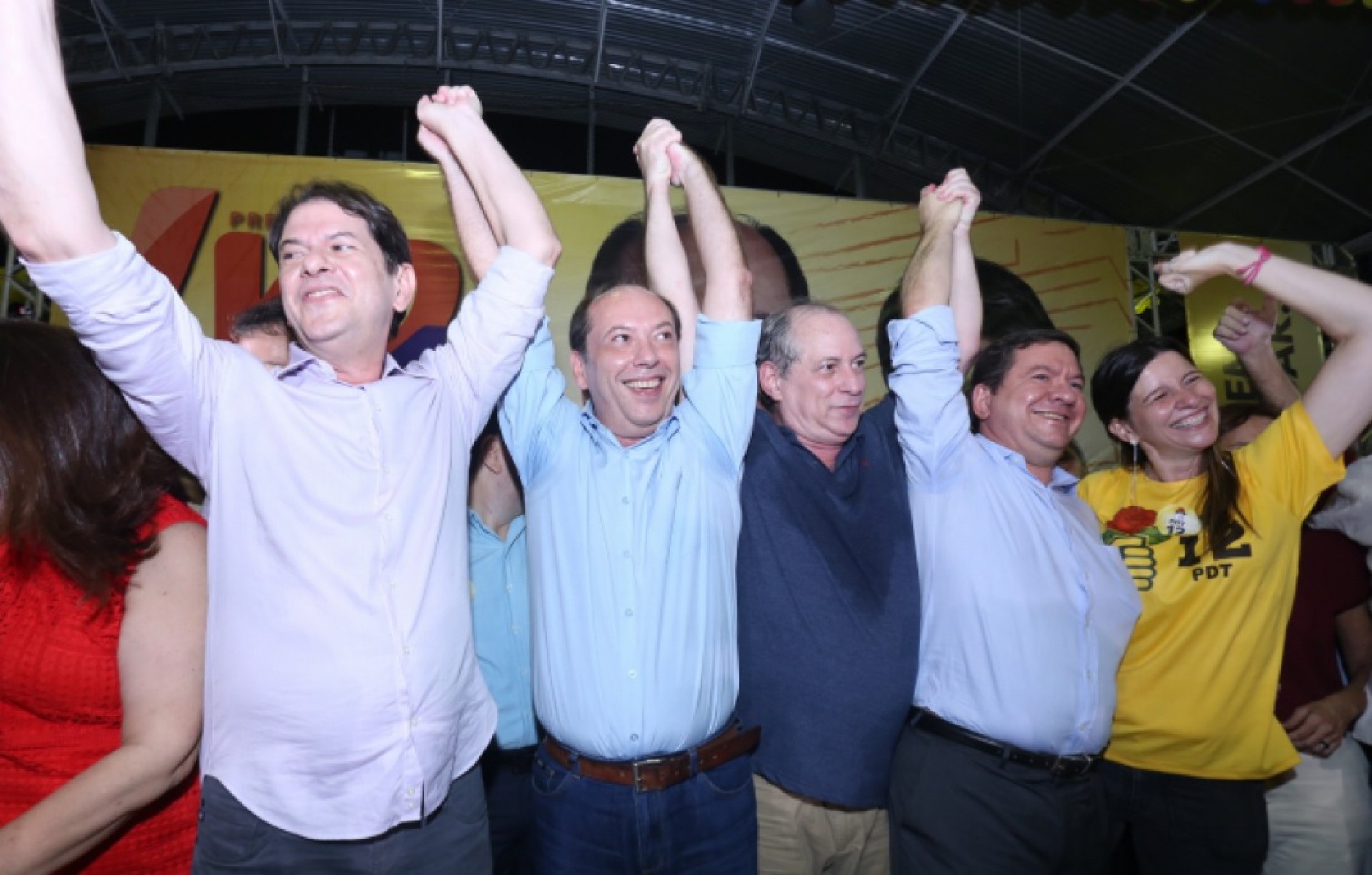 Irmãos Ferreira Gomes: Cid, Ivo, Ciro, Lúcio e Lia (Foto: Camila de Almeida, em 6/8/2016)