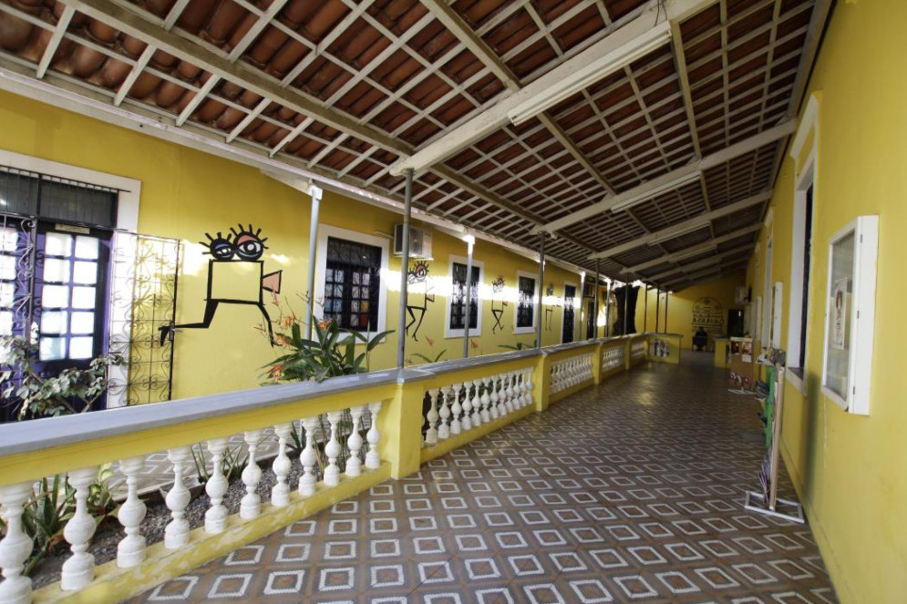 Casa Amarela Eus&eacute;lio Oliveira &eacute; equipamento cultural da Universidade Federal do Cear&aacute; (UFC)