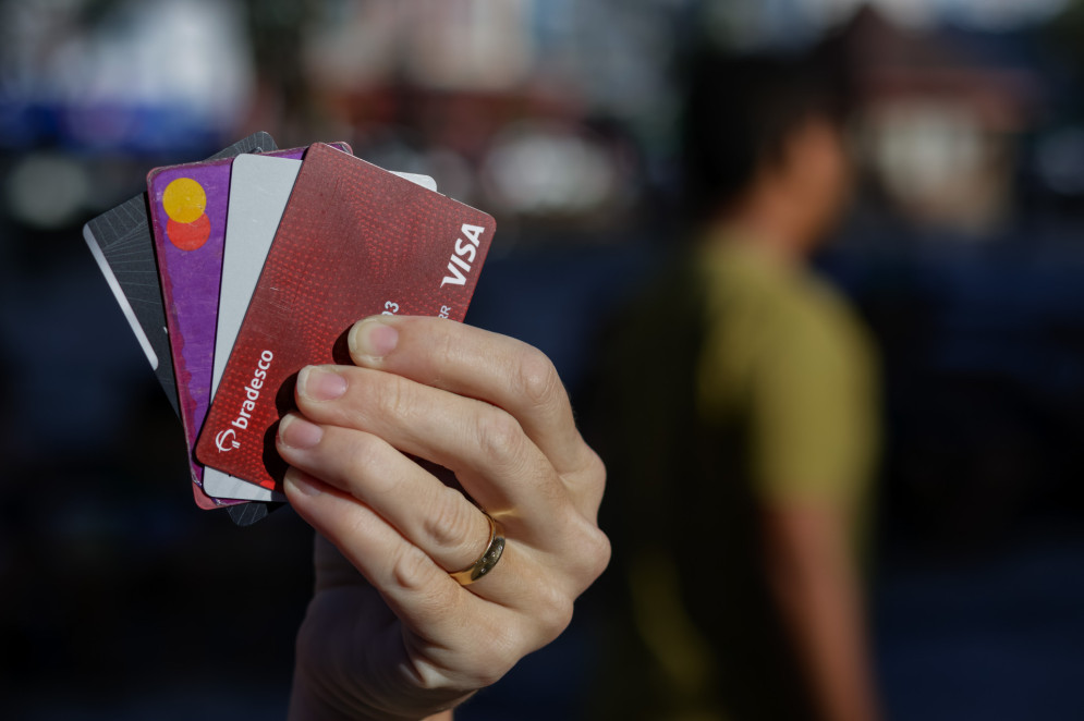 Em m&eacute;dia, os consumidores de Fortaleza destinam 34,5% da renda familiar ao pagamento de d&iacute;vidas, com valor m&eacute;dio de d&eacute;bito de R$ 1.749.