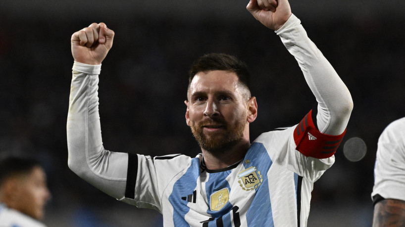 Lionel Messi comemora gol no jogo Argentina x Equador, no Monumental de Núñez, pelas Eliminatórias da Copa 2026