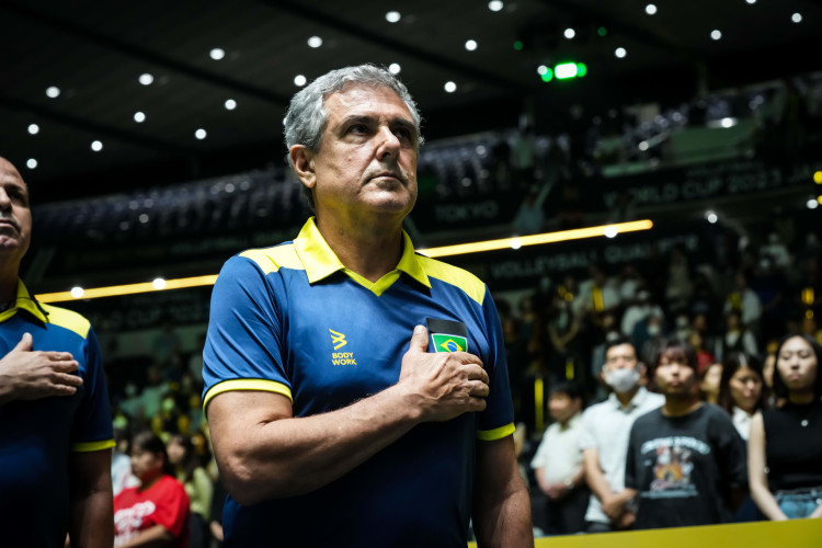 T&eacute;cnico do Brasil de v&ocirc;lei feminino, Z&eacute; Roberto Guimar&atilde;es