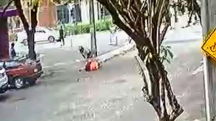 O roubo foi registrado no bairro Coc&oacute;, em Fortaleza 