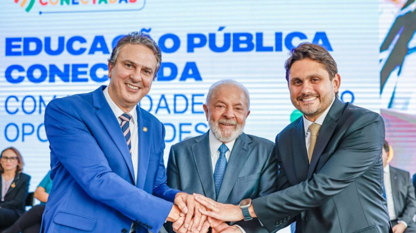 ￼CAMILO Santana, Lula e Juscelino Filho