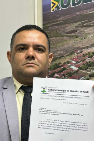 Vereador de Limoeiro do Norte ameaça renunciar caso prefeito atenda chamada de vídeo durante sessão na Câmara nesta quinta-feira, 28