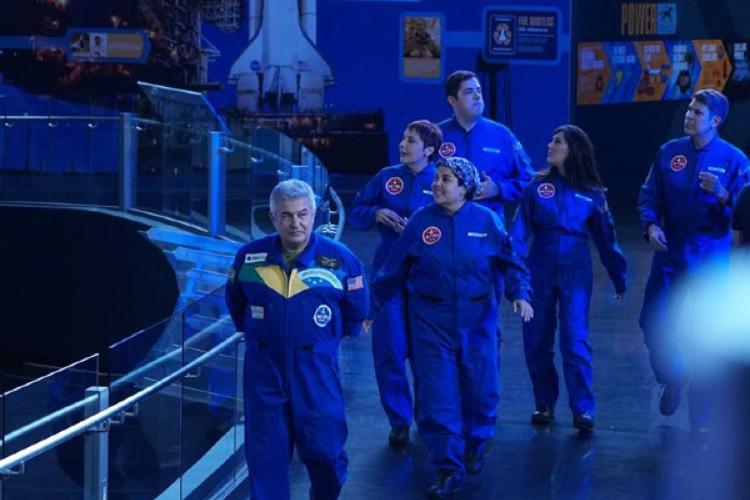 Um filme de comédia vai passar na Sessão da Tarde hoje, sexta, 6 de outubro de 2023 (06/10/23), às 15h40min (horário de Brasília), na TV Globo; confira o título