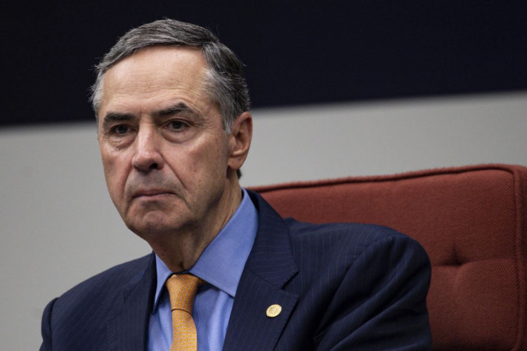 Brasília (DF), 05/10/2023 - O presidente do Supremo Tribunal Federal (STF), Luís Roberto Barroso, participa do seminário 35 anos da Constituição Federal, no STF. Foto: Marcelo Camargo/Agência Brasil
