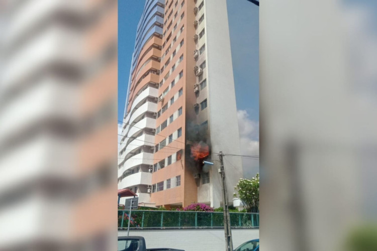Prédio fica localizado em frente a uma creche