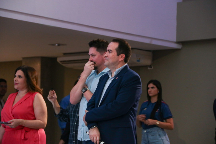 FORTALEZA, CEARÁ, BRASIL 17-10-2023: foto: Lançamento do 3º uniforme do Fortaleza. (Foto: Yuri Allen/Especial para  O Povo)