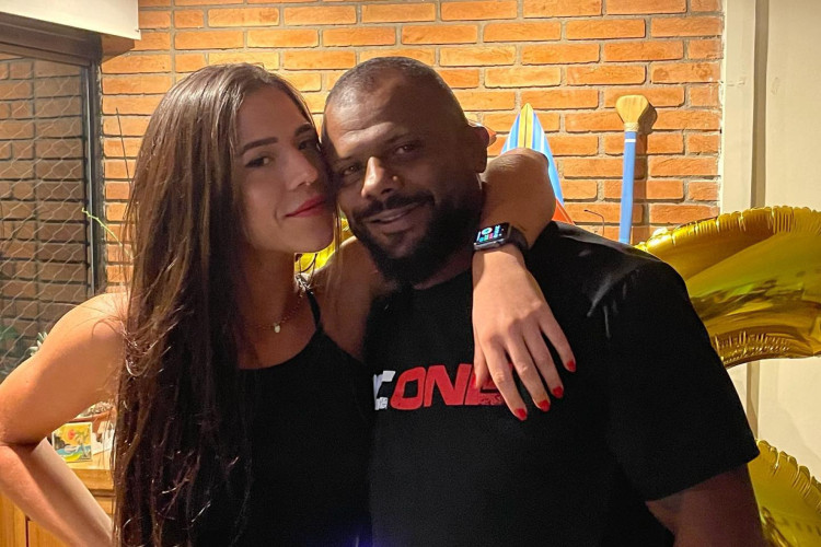 Justiça defere medida protetiva contra o deputado Da Cunha após ele agredir companheira 
