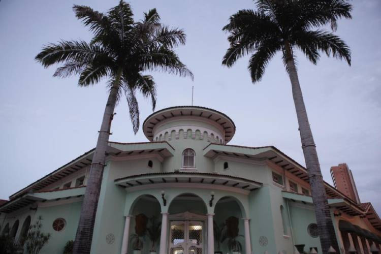 Náutico Atlético Cearense foi tombado pela Prefeitura de Fortaleza em dezembro de 2012. O empreendimento do Hard Rock Café deve ser construído na lateral voltada para a avenida Beira-Mar