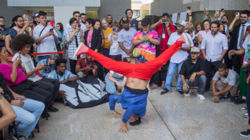 Em comemoração ao Dia do Estudante, o CCBNB promove o "Ação Hip Hop", que realiza rodas de conversa, batalhas e workshops para estudantes da rede pública