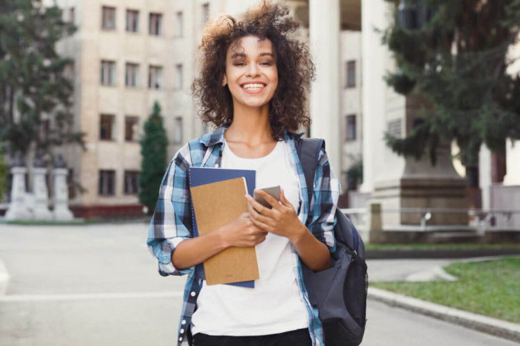 Aprender sobre taxonomia é importante para o vestibular (Imagem: Prostock-studio | Shutterstock)