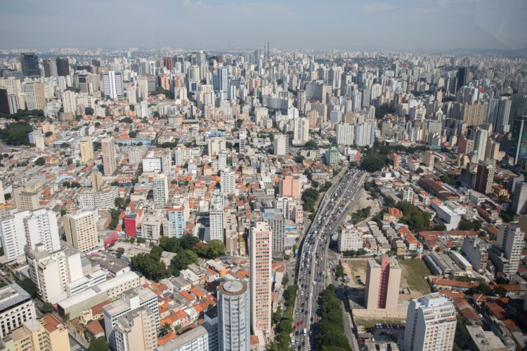 Vista aerea da cidade de São Paulo, rio Tietê, predios, São Paulo, cidade