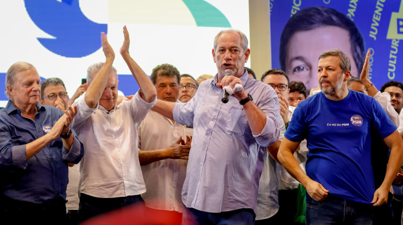 Ex-ministro Ciro Gomes se filia ao PSDB nesta quarta-feira, 22.