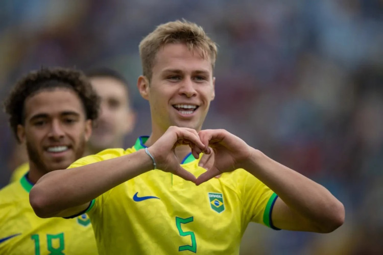 Brasil x México no Pan 2023: como assistir à semifinal do futebol na CazéTV