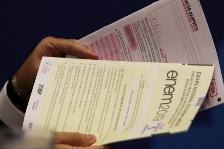 As estudantes estão no Instituto de Tratamento do Câncer Infantil (ITACI), do Hospital das Clínicas de São Paulo, em isolamento após terem realizado transplante de medula óssea