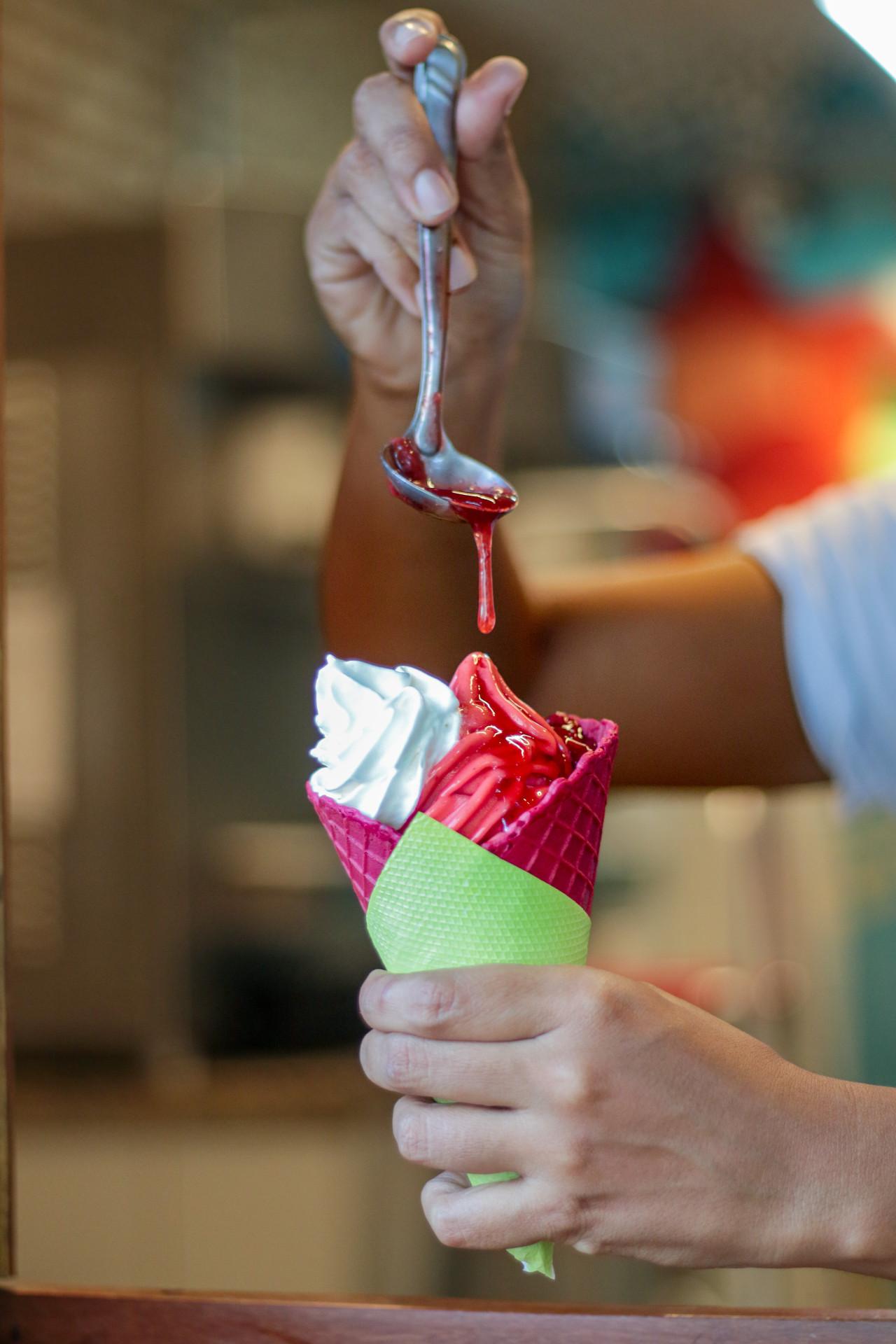 FORTALEZA, CEAR&Aacute;, BRASIL 07-11-2023: Fotos: Comes&Bebes-Janela do Armaz&eacute;m. (Foto: Yuri Allen/Especial para O Povo)