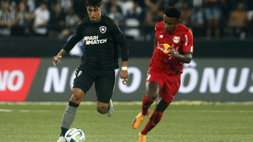 Bragantino e Botafogo se enfrentam pelo Brasileirão Série A hoje, 12; onde assistir ao vivo aos jogos do dia e horário do jogo.