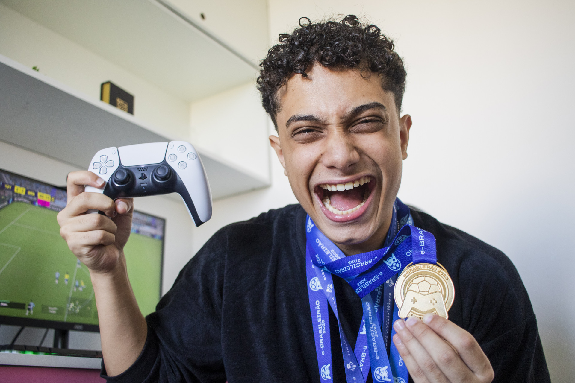 João Victor é conhecido como "The Alpha" nos eSports (Foto: FERNANDA BARROS)