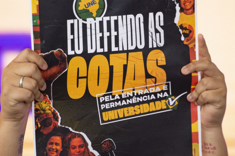 Atualização da Lei de Cotas inclui quilombolas e reduz teto de renda