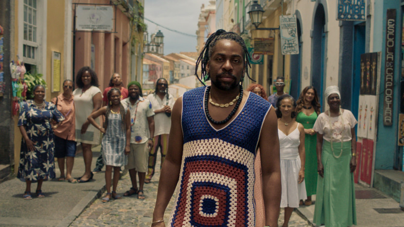 Com L&aacute;zaro Ramos, "&Oacute; pa&iacute; &oacute; 2" faz estreia no m&ecirc;s da Consci&ecirc;ncia Negra