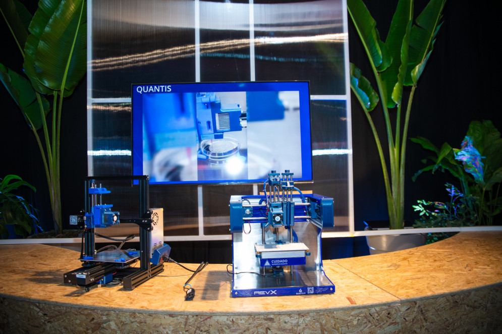 Durante congresso da Confederação Nacional da Indústria, em São Paulo, a startup Quantis apresentou soluções regenerativas anti-idade Durante congresso da Confederação Nacional da Indústria, em São Paulo, a startup Quantis apresentou soluções regenerativas anti-idade