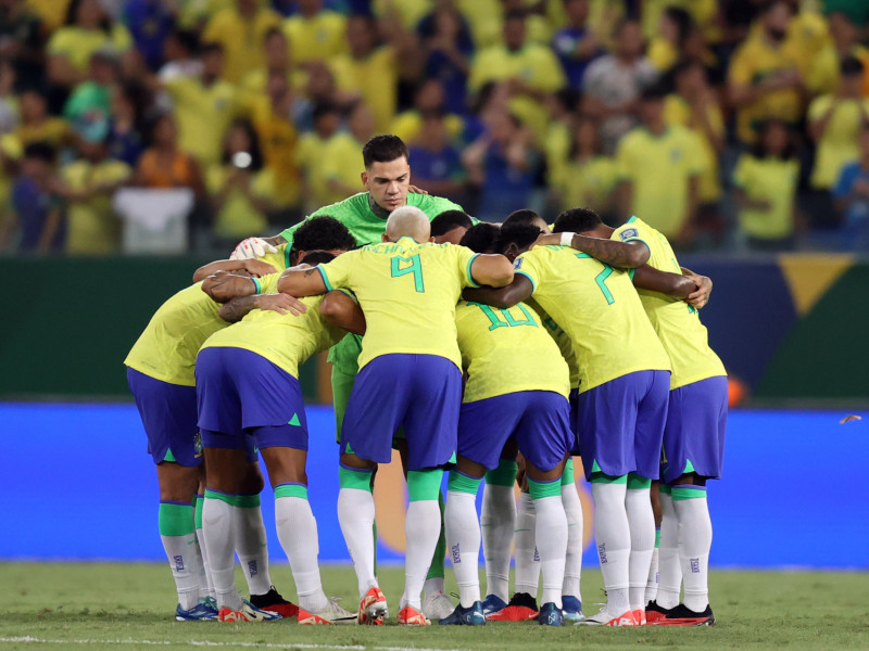 Jogo do Brasil ao vivo: veja onde assistir Brasil x Colômbia na TV e online  em amistoso - CenárioMT