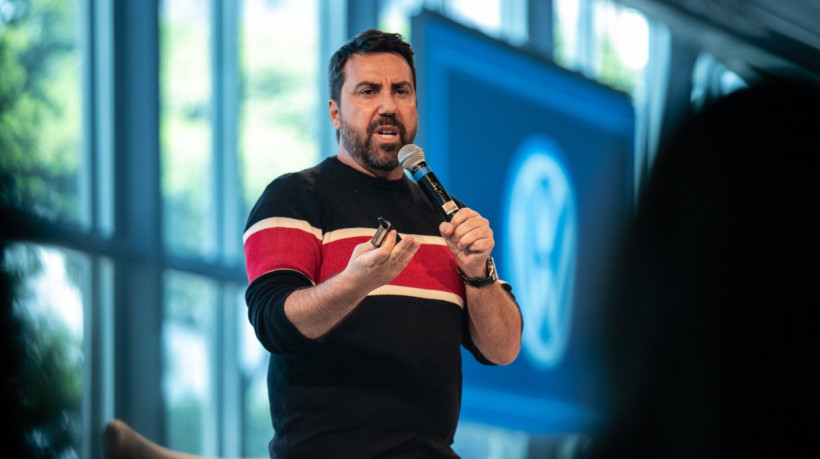 Carlos Ferreirinha é o principal formador de opinião sobre negócios e gestão do luxo e premium da América Latina 