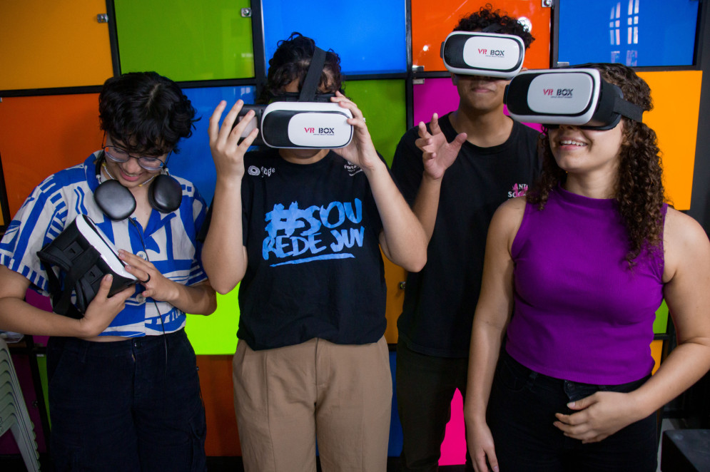 Realidade virtual, inteligência artificial e metaverso estão entre os temas trabalhos pelos jovens em relação à tecnologia digital(Foto: Samuel Setubal)