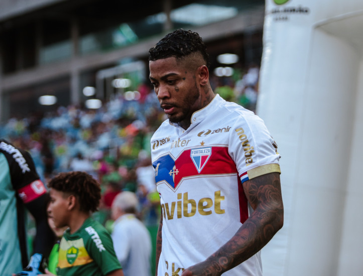 Atacante Marinho no jogo Cuiabá x Fortaleza, na Arena Pantanal, pelo Campeonato Brasileiro Série A 2023 