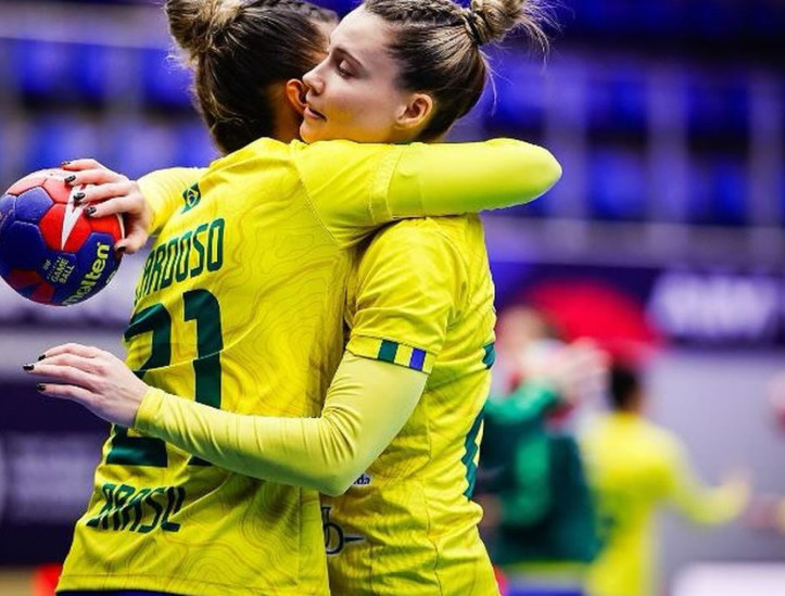 Handebol: Brasil bate Ucrânia com folga na estreia do Mundial Feminino 