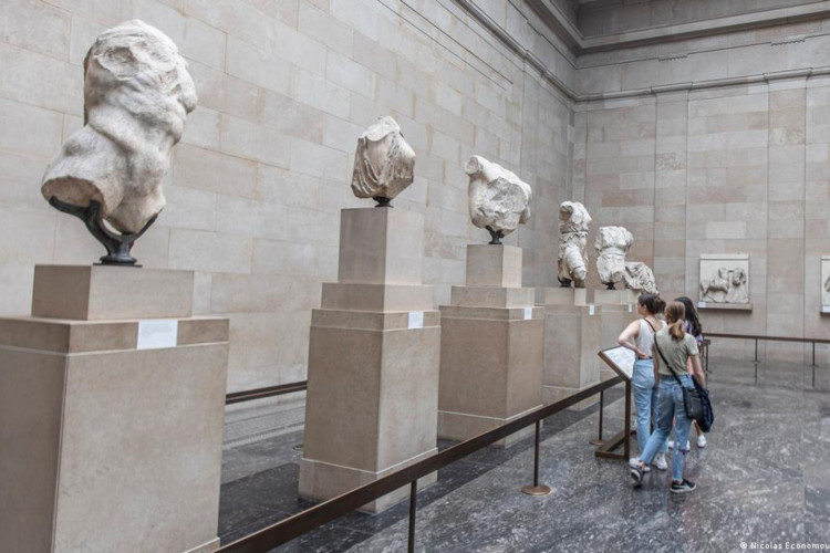 Para o governo brit&acirc;nico, empr&eacute;stimo ou devolu&ccedil;&atilde;o das esculturas &agrave; Gr&eacute;cia estaria fora de quest&atilde;o