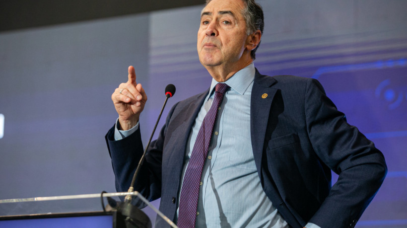 Presidente do Supremo Tribunal Federal (STF) Luís Roberto Barroso em palestra no III Congresso Internacional dos Tribunais de Contas, no Centro de Eventos