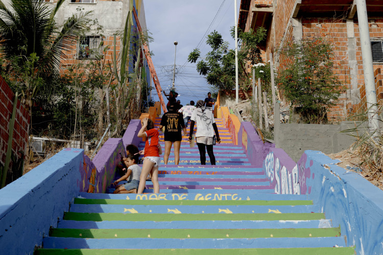 FORTALEZA-CE, BRASIL, 03-12-2023: Moradores do Mucuripe revitalizam bairro por meio do grafite e as intervenções urbanas. (Foto: Aurelio Alves/O Povo)