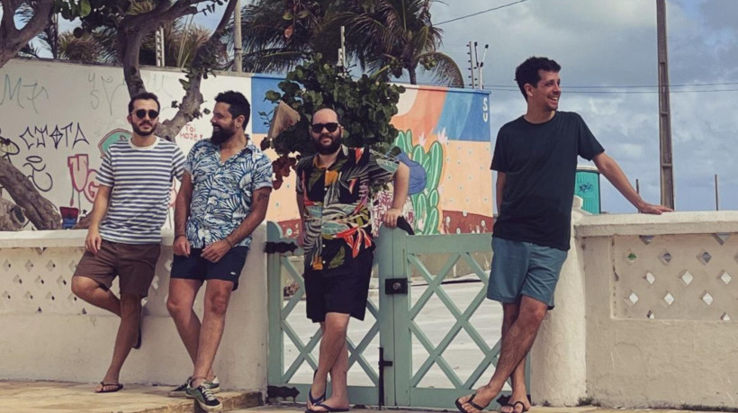 Murilo Viana, Nyelsen Bruno, Rafael Moura e João Luiz formam a banda cearense Miss América do Sul