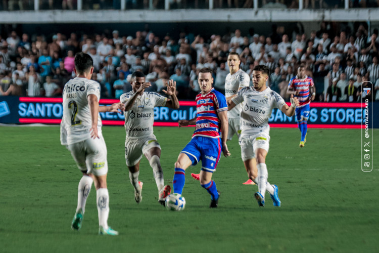 Santos perde do Fortaleza na Vila e é rebaixado para Série B do Campeonato  Brasileiro - Diário do Peixe