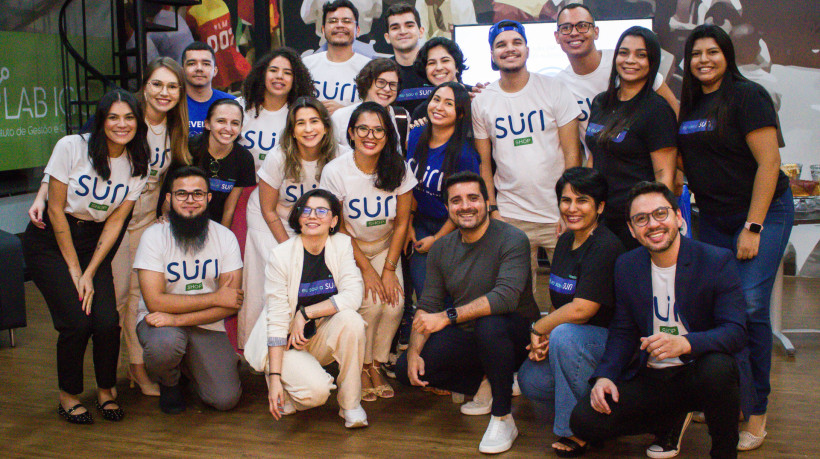 Suri é Chatbot Maker