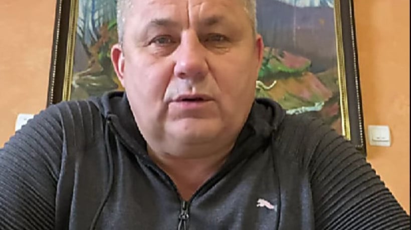 Quem é o deputado ucraniano que explodiu três granadas em prefeitura
