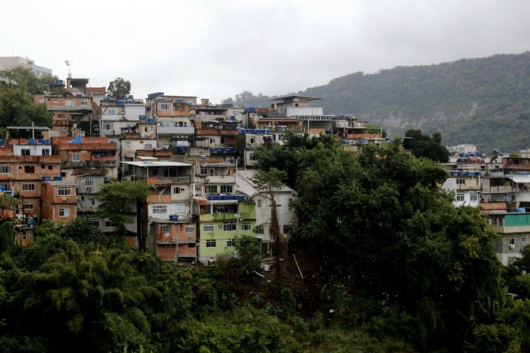 Edital prevê R$ 5,5 milhões para projetos de saúde nas favelas do Rio