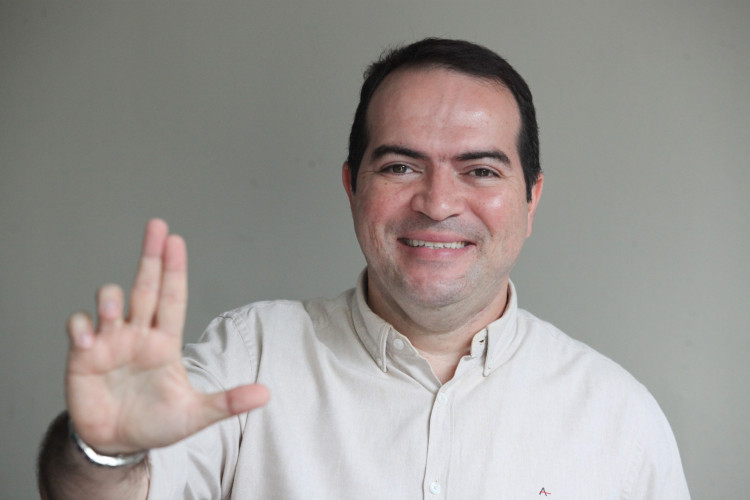 FORTALEZA, CEARÁ, BRASIL, 20.12.2023: Entrevista de Marcelo Paz no Esportes do Povo.