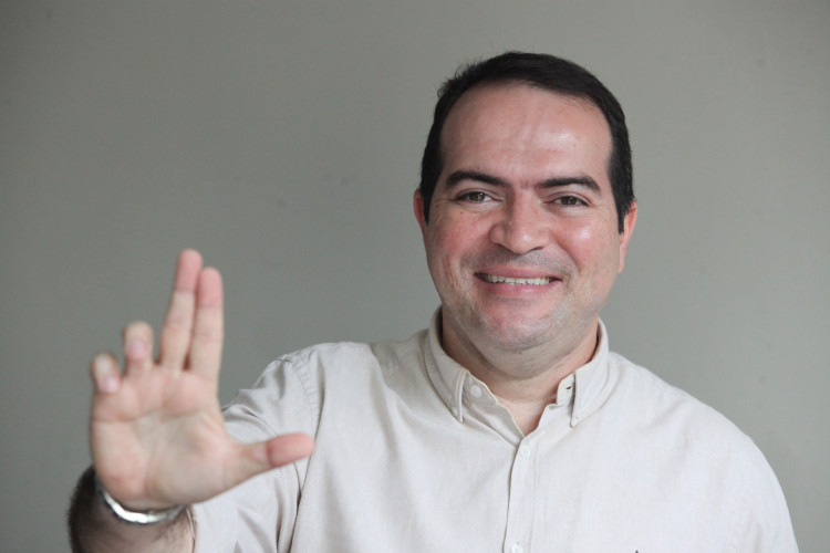 FORTALEZA, CEARÁ, BRASIL, 20.12.2023: Entrevista de Marcelo Paz no Esportes do Povo. 