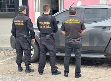 Três mandados de busca e apreensão são cumpridos em Iguatu com o objetivo de combater fraudes no INSS 