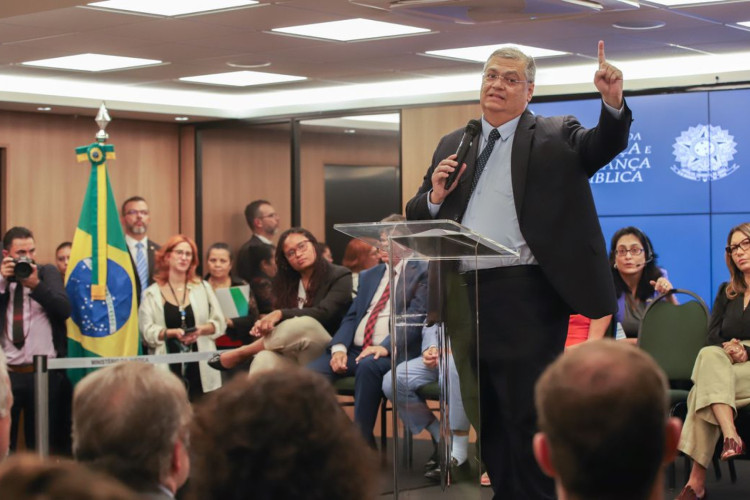 Caso Marielle será integralmente elucidado em breve, afirma Dino