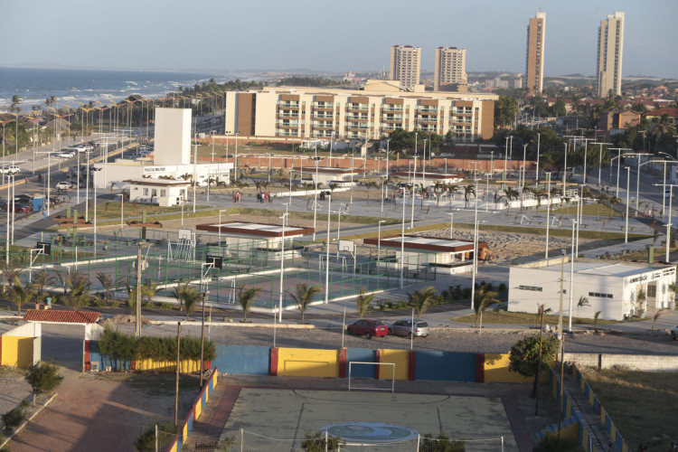 Antes chamado 31 de Março, em referência ao golpe militar de 1964, espaço na Praia do Futuro foi rebatizada com o nome de Praça da Paz Dom Hélder Câmara